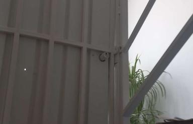 فروشویامعاوضهباواحدبزرگترویاویلایی