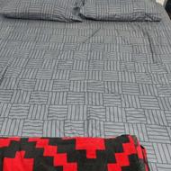 دو عدد تخت دو نفره