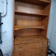 کتابخانه با چهار ردیف کشو