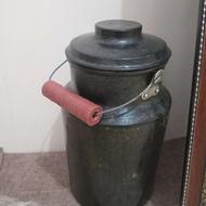 جای روغن پنج کیلویی