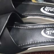 صندل مشکی سایز 40