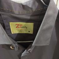 شلوار و پیراهن مناسب نوجوان در حد نو یا اصلا میشه گفت نو