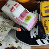 تانک و ماشین آمبولانس و ماشین فولوکس و قرمز همشون باهم