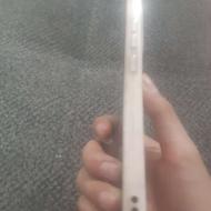 دوتا گوشی به فروش میرسد یکی سامسونگ یکی جی پلاس P10