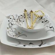 ظرف پذیرایی سه طبقه (شیرینی خوری/میوه خوری/تنقلات)