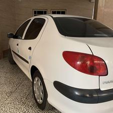 پژو 206 sd v8 مشابه صفر