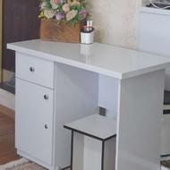 میز تحریر در حد نو