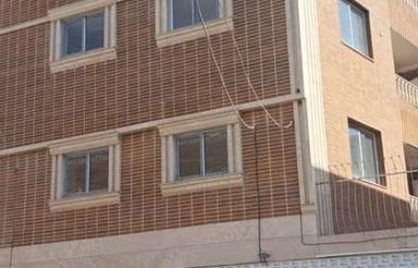 سه واحدآپارتمان با سه دهنه تجاری