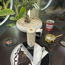 استخدام باریستای اقا با خانم