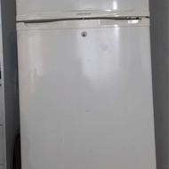 فروش یک دستگاه یخچال فریزر سامسونگ.اصل کره. ضد برفک.سالم.