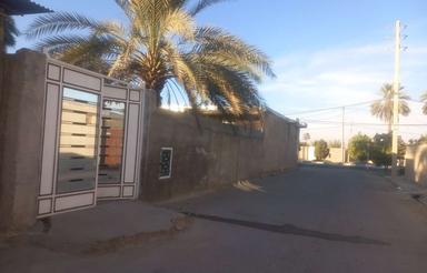 منزل ویلایی سر دونبش لب خیابان اصلی