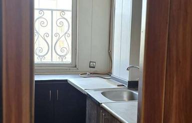 واحد سند اداری بر حکیم