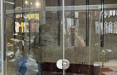 مغازه 20متری واقع در ولیعصر چهار راه امیراکرم