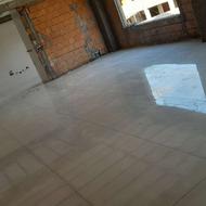 نیازمند نیرو برای کاشی کاری