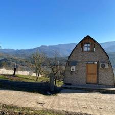 اجاره کلبه کمیاب با چشم انداز دریاچه و جنگل