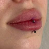 خدمات پیرسینگ ابرو لب ،لپ (گونه) بینی و گوش