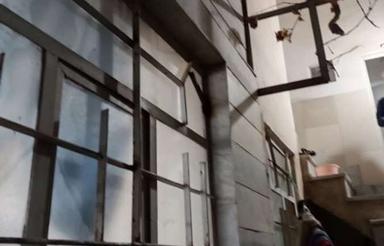 دوطبقه باهم حیاط دار