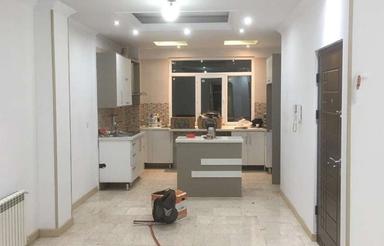 78 متری7 سال ساخت 2 خواب میدان اطلاعان