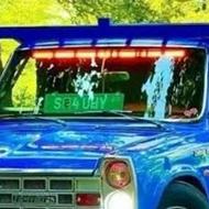 وانت نیسان . حمل بار