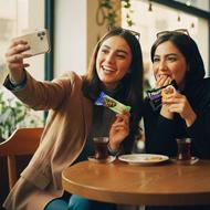 جذب در کیک تیکن با حقوق ثابت بالا