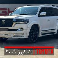 تویوتا لندکروز