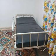 فروش تخت بیمارستانی کارکرد ولی در حد نو هستش، سالمه تشک طبی