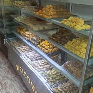 یک یخچال190ویک یخچال 120ویک ویترین 120ویک زیرترازو80هست