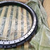 دنده گردان بیل مکانیکی هیوندای دوسان کوماتسو موجود بیل لودر