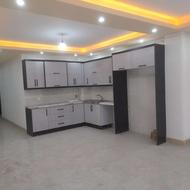 خانه طبقه دوم در پایین احمد