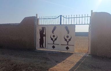 1500مترزمین کشاورزی دارای دیوار درب سندتک برگ