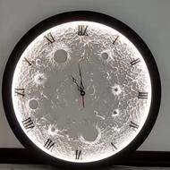 تابلو ساعت و ماه چراغ دار