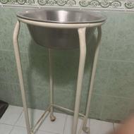 فروش لگن استیل پایه دار جهت مصارف پزشکی