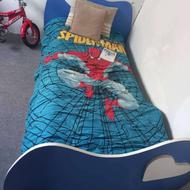 تخت وکمد وسه چرخه و ماشین شارژی بچه