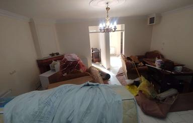 75متر‌ در بهترین خیابان گلشهر روبه نما