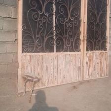 درب پارکینگ یا باغ ماشین رو