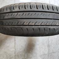 یک عدد لاستیک 70 درصد دور 15