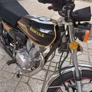 موتور سیکلت همتاز