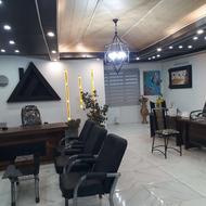 همکارخانم باانگیزه جهت فروش