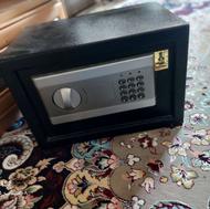 گاو صندق هتلی