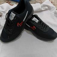 کفش ورزشی سایز 30