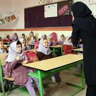 آموزش ریاضیات ابتدایی معلم خانم با تجربه