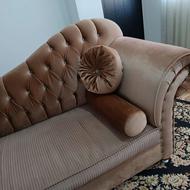 فروش یک کاناپه