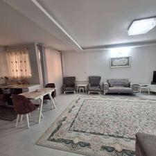 آپارتمان 80 متری ، 2 خواب ، در خیابان هراز لوکیشن عالی