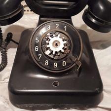 گوشی تلفن قدیمی