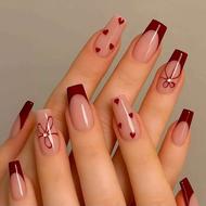 ناخنکاری در سالن