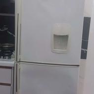 یخچال بهخاطرجابهجاییمیفروشم