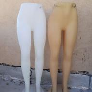 2عددمانکن شلوار 3عدد مانکن نیم تنه پای چوبی