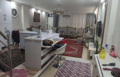 فروش خانه سه طبقه در چهارراه لاله میدان امام حسین