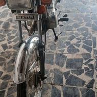 موتورسیکلت الگانس