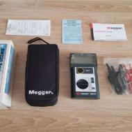 میگر تست عایقی 1 کیلو ولتی megger مدل BM223